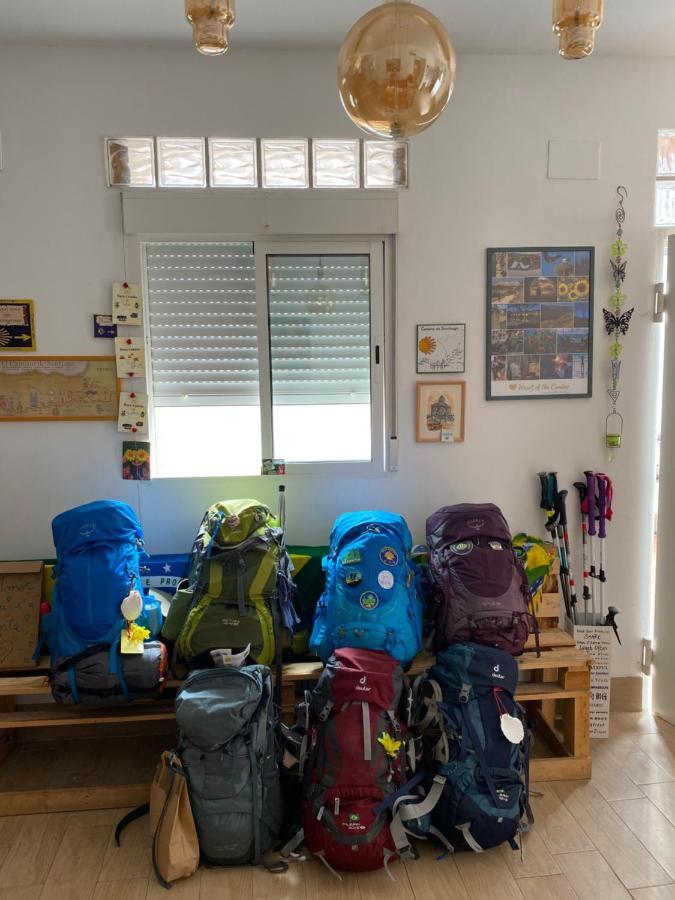 Albergue Estrella Guia Solo Peregrinos Puente la Reina エクステリア 写真